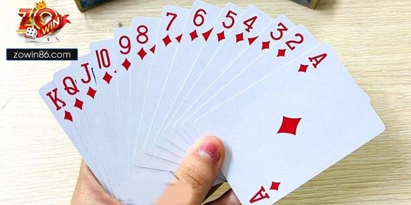 Thông tin tóm lược nhất về game bài tấn đến cho thành viên