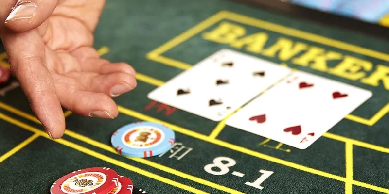 Hướng dẫn chơi Baccarat casino – Dễ hiểu cho người mới